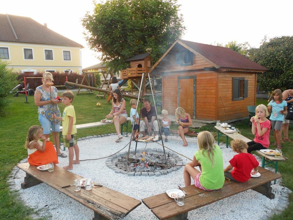 Vila Familienbauernhof Strassbauer Steinakirchen Am Forst Exteriér fotografie